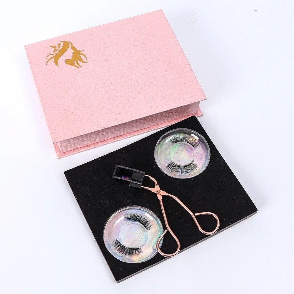 Magnetic Lashes w/ Applicator image 0